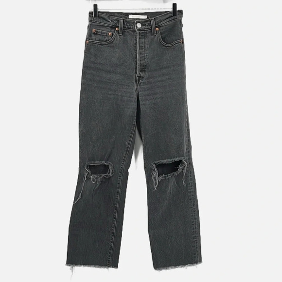 Levi's Ribcage Straight Distressed Knees Raw Hem in Well Worn Black - Size 26 - Picture 1 of 11